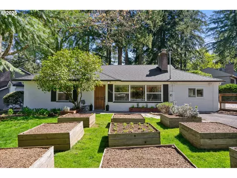 1764 Conifer Dr, Lake Oswego, OR 97034