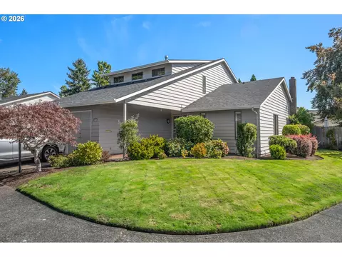 10105 SW Highland Dr, Tigard, OR 97224