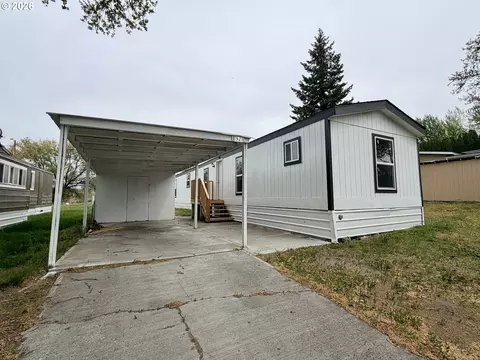 1800 NE 10th St #92, Hermiston, OR 97838