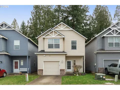 19756 SW Ashcroft Ln, Beaverton, OR 97003
