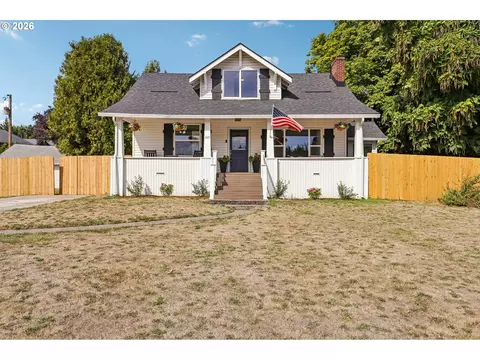 305 NW 114th St, Vancouver, WA 98685