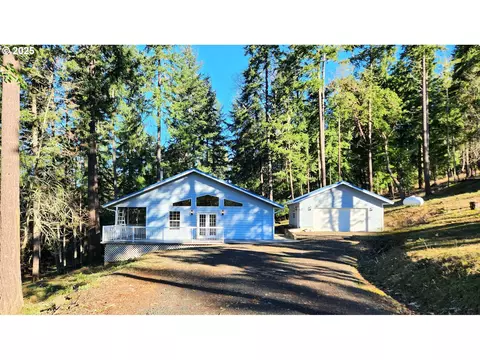 160 Spirit Ln, Roseburg, OR 97471