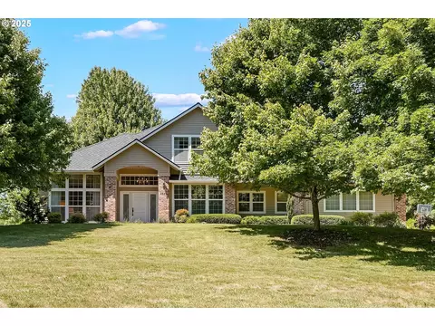 3255 Deer Lake Ct SE, Salem, OR 97317