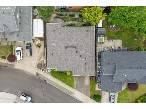 View/Area - 1926 NW 18th St, Gresham, OR 97030 photo 1 of 4