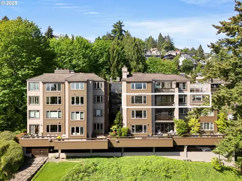 616 NW Westover Ter, Portland, OR 97210