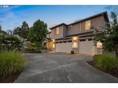 3602 NW 107th St, Vancouver, WA 98685