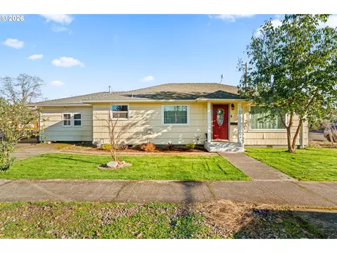 1185 Franklin St, Lebanon, OR 97355