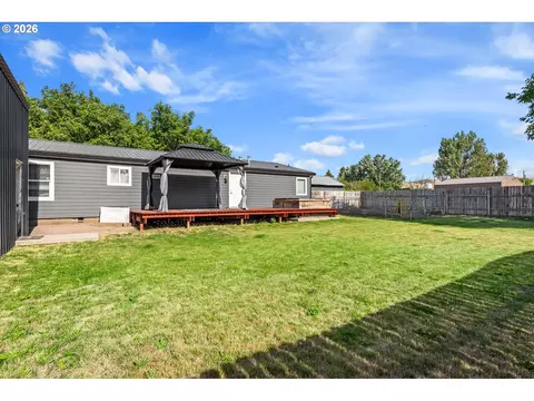 Exterior - 1020 N Benson St, Union, OR 97883 photo 5 of 9