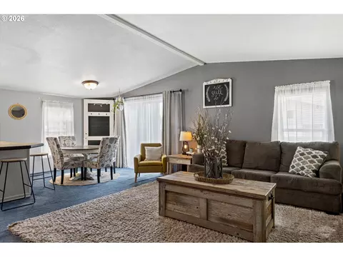 Living - 1020 N Benson St, Union, OR 97883 photo 1 of 2