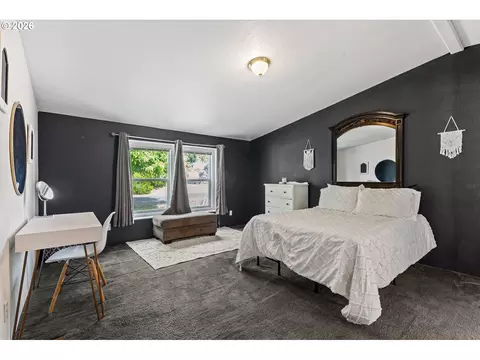 Bedroom - 1020 N Benson St, Union, OR 97883 photo 5 of 7