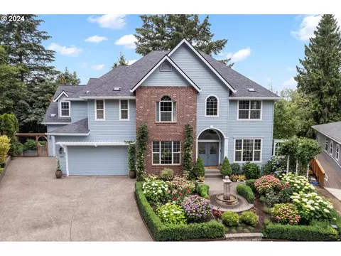 1465 SE 35th Ave, Hillsboro, OR 97123