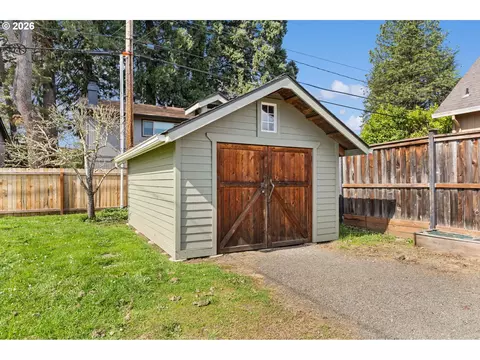 Other - 394 Cherry Dr, Eugene, OR 97401 photo 16 of 18