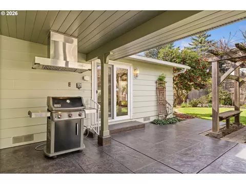 Other - 394 Cherry Dr, Eugene, OR 97401 photo 3 of 18