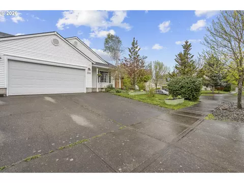 2443 SW Taylor Dr, Mcminnville, OR 97128