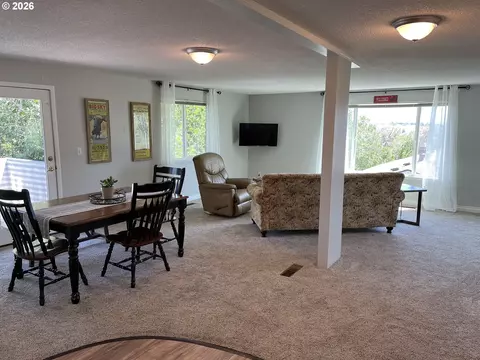 Other - 704 NW 4th St, Pendleton, OR 97801 photo 1 of 2
