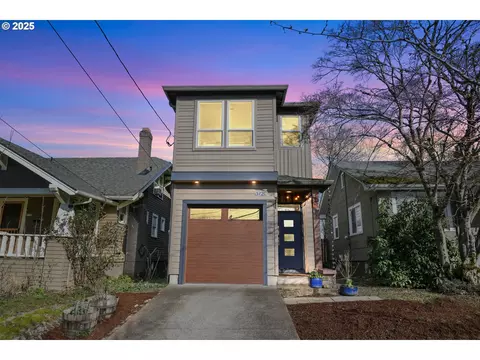 3720 NE 73rd Ave, Portland, OR 97213
