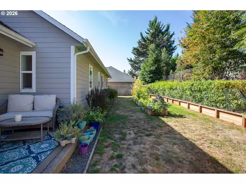 Other - 1496 S 57th St, Springfield, OR 97478 photo 6 of 6