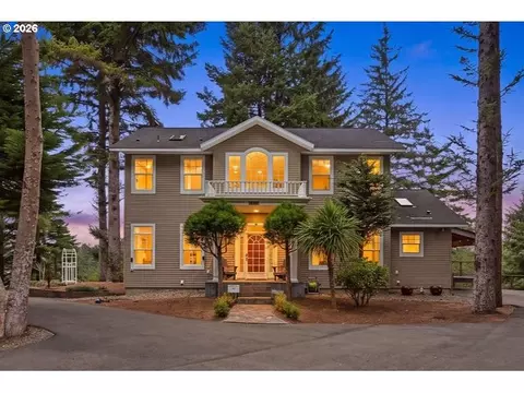 90757 Sawali Ln, Coos Bay, OR 97420