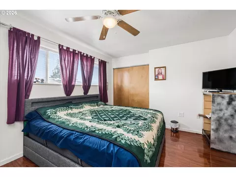 4860 A St, Springfield, OR 97478 photo 19