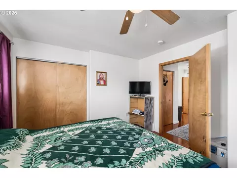 4860 A St, Springfield, OR 97478 photo 20