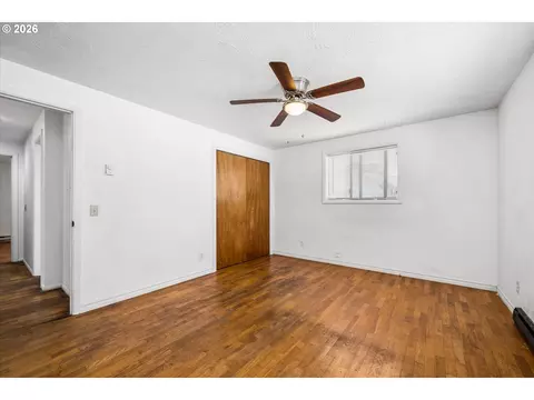 1061 Waite St, Eugene, OR 97402 photo 26