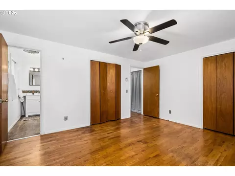 1061 Waite St, Eugene, OR 97402 photo 20