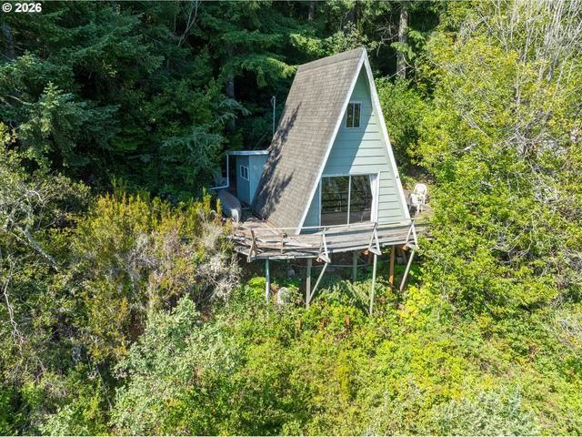 4099 S Tenmile Lk, Lakeside, OR 97449