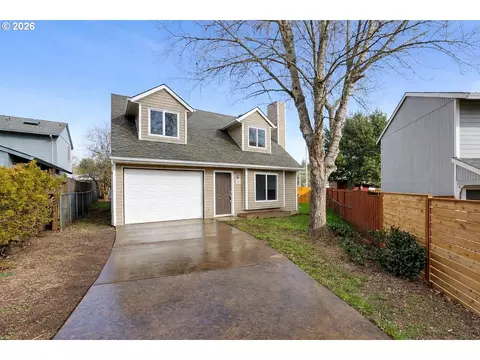 19901 SW Meadowbrook Ct, Beaverton, OR 97078