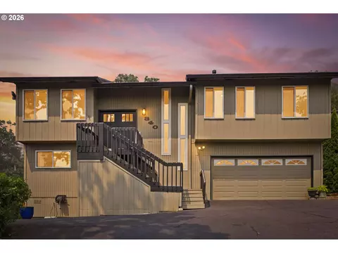 Exterior - 340 Patricia Dr, Gladstone, OR 97027 photo 11 of 11