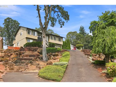 Other - 340 Patricia Dr, Gladstone, OR 97027 photo 2 of 8