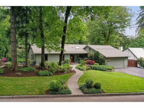 3130 Westview Ct, Lake Oswego, OR 97034
