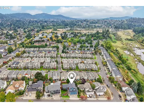 View/Area - 2578 NW 4th St, Gresham, OR 97030 photo 3 of 3