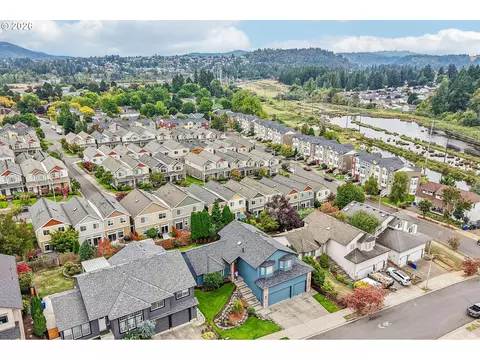 View/Area - 2578 NW 4th St, Gresham, OR 97030 photo 2 of 3