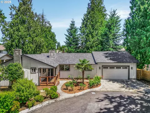 13030 SE Kuehn Rd, Milwaukie, OR 97222