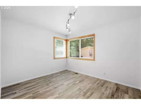 Other - 367 Lynnbrook Dr, Eugene, OR 97404 photo 2 of 6