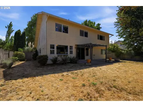 Exterior - 367 Lynnbrook Dr, Eugene, OR 97404 photo 10 of 10