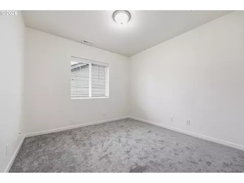 Bedroom - 1680 Riley Ln, Eugene, OR 97402 photo 3 of 5