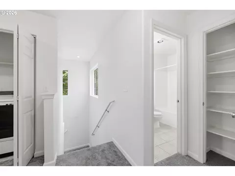 Entry Way - 1680 Riley Ln, Eugene, OR 97402 photo 2 of 3