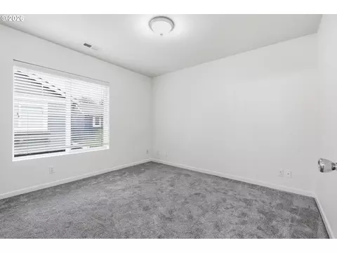 Bedroom - 1680 Riley Ln, Eugene, OR 97402 photo 5 of 5