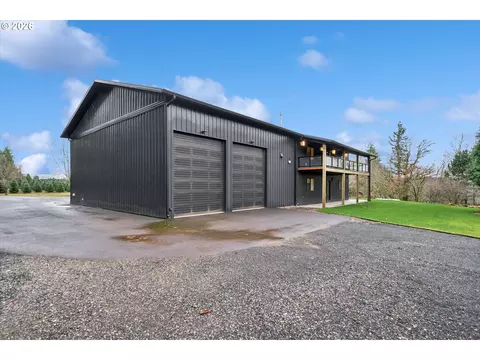 Exterior - 43815 SE Herrick Rd, Sandy, OR 97055 photo 3 of 5