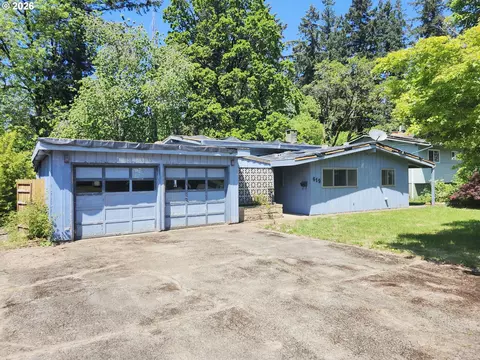 619 N Morton St, Newberg, OR 97132
