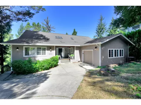 88370 Collard Lake Rd, Florence, OR 97439