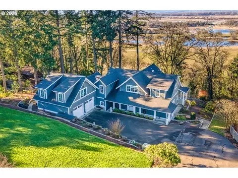 787 S Sunset Ln, Ridgefield, WA 98642