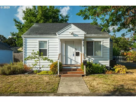 835 Academy St, Salem, OR 97301