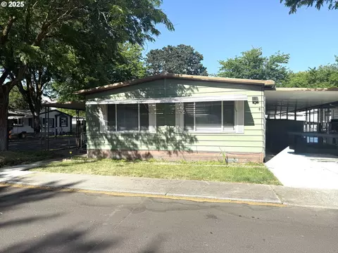 750 Division St #225, The Dalles, OR 97058