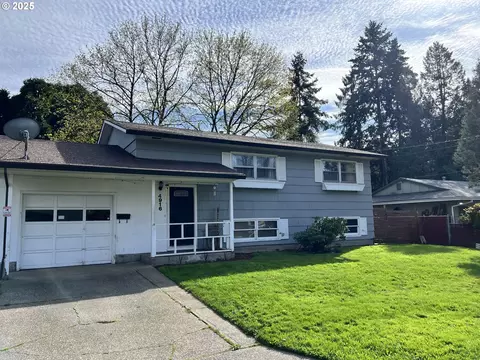 4916 SE Brookside Dr, Milwaukie, OR 97222