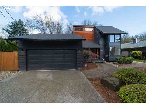 2235 SW Marigold St, Portland, OR 97219
