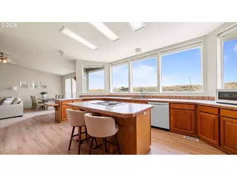 32374 E Loop Rd, Hermiston, OR 97838 photo 20
