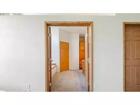 32374 E Loop Rd, Hermiston, OR 97838 photo 32