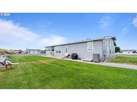 32374 E Loop Rd, Hermiston, OR 97838 photo 7
